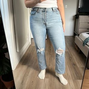 Levi’s Wedgie Straight Jeans